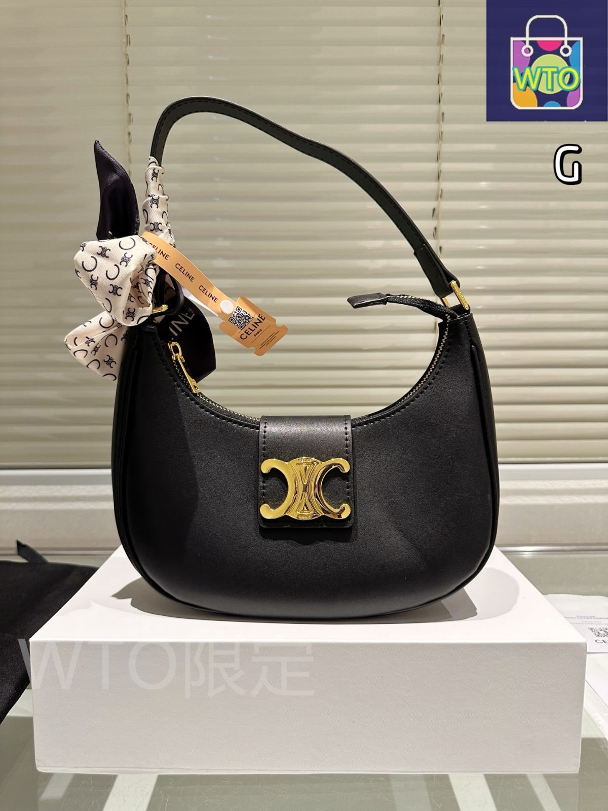 直営店‐CELINE‐ Ava ロゴ ショルダーバッグ Ava CELINE(セリーヌ) - 海外通販のBUYMA