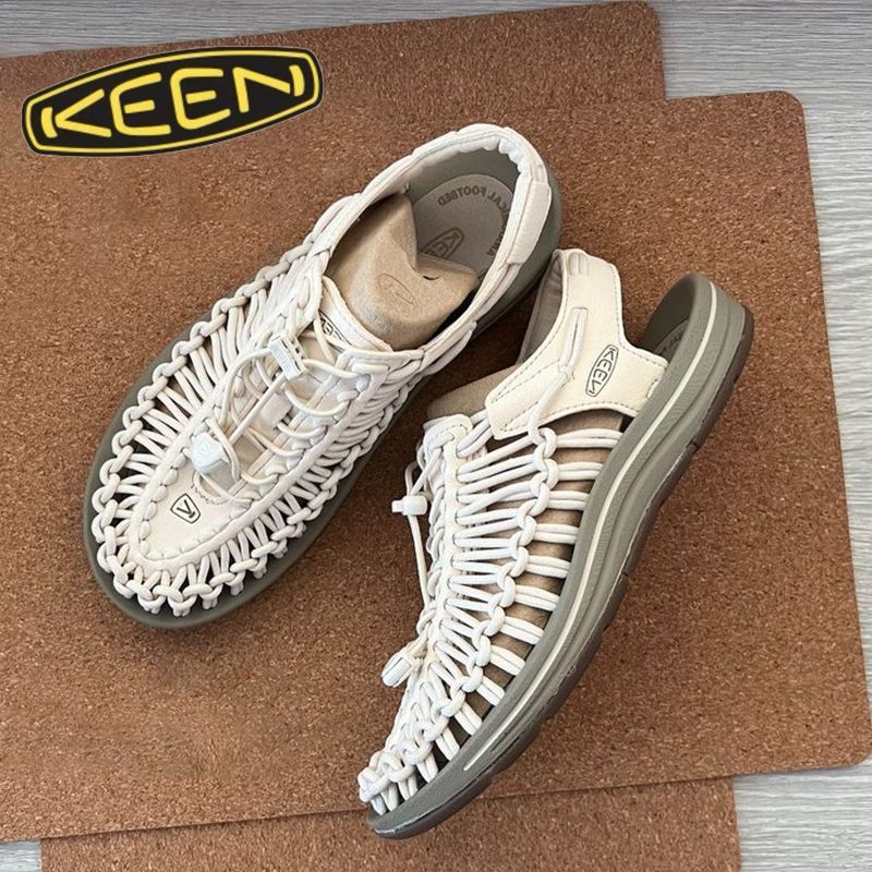 KEEN UNEEK メンズ レディース アウトドアシューズサンダル 足が疲れないサンダル ビーチサンダル 男子のサイズ# フホワイト