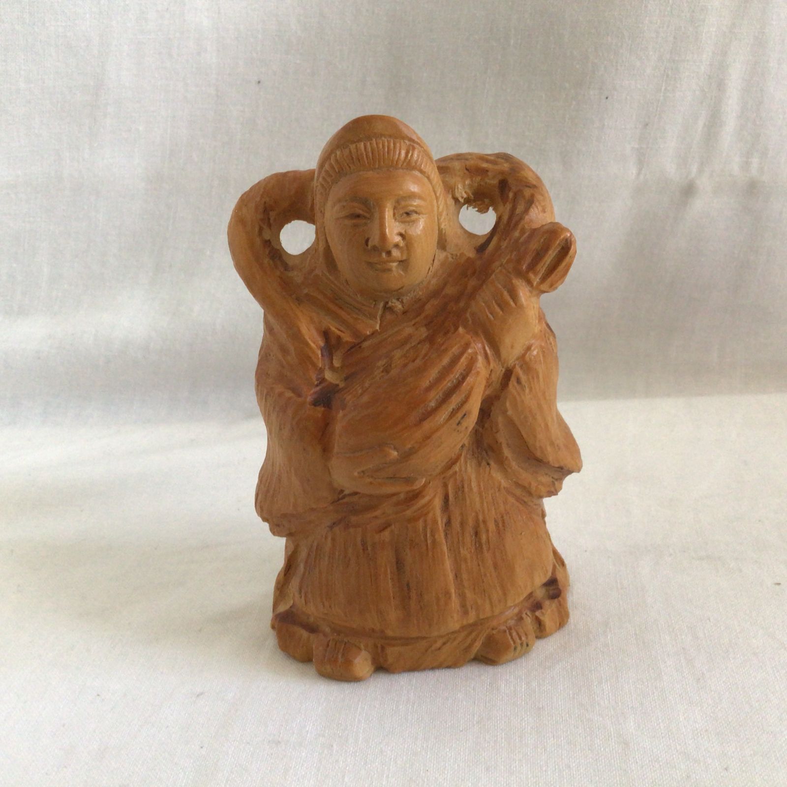 七福神　彫刻　オブジェ　木彫り　縁起物　置物　レトロ　アンティーク 縁起物】 木彫り 七福神 時代物 7体セット 骨董品 - メルカリ