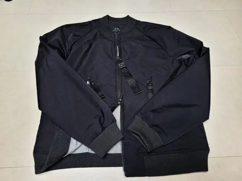 アルマーニ エクスチェンジ ウィメンズ MA-1ジャケット ポール1212