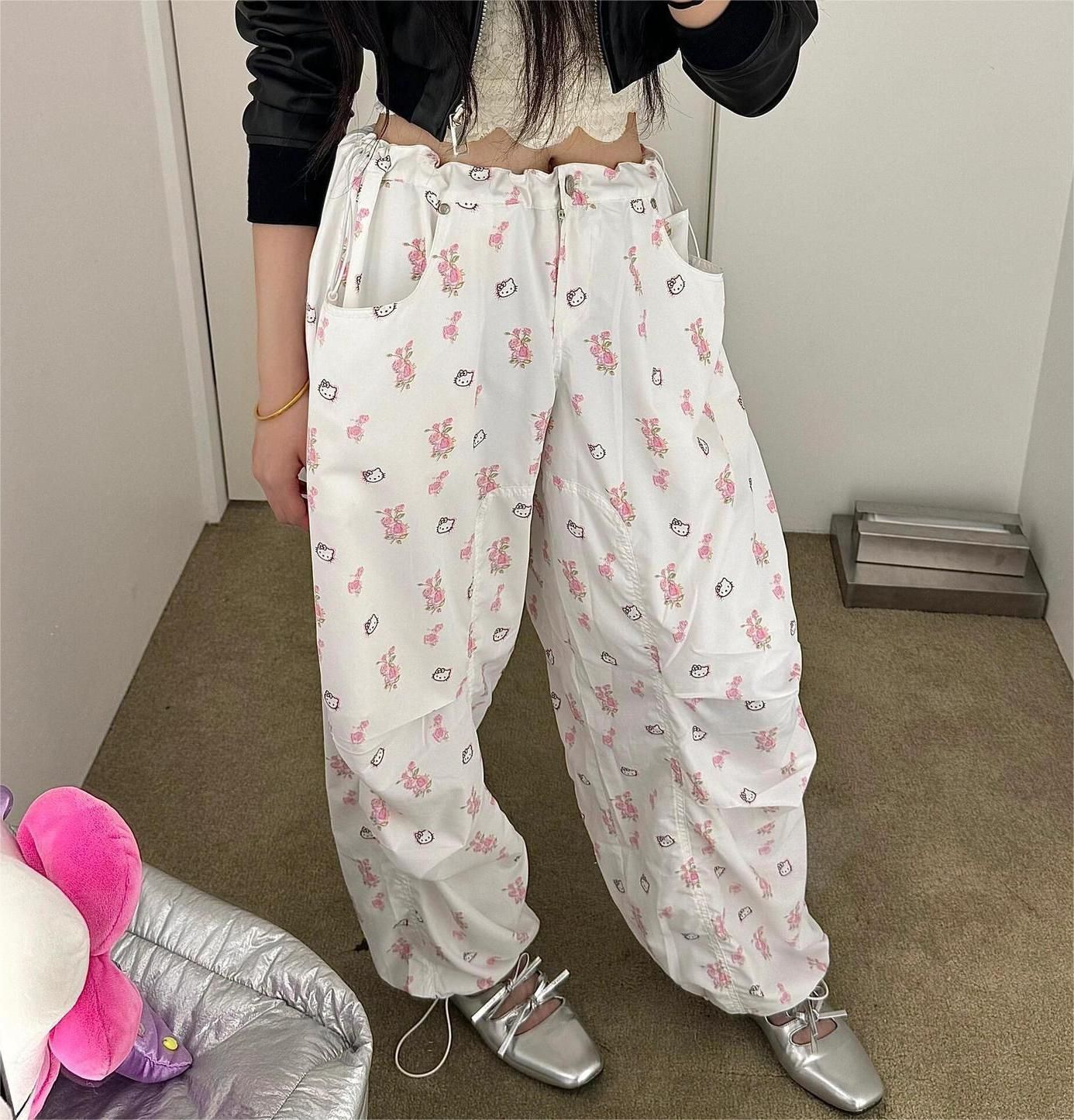 Open Yy x Hello Kitty Parachute Pants White パンツ Jennie着用