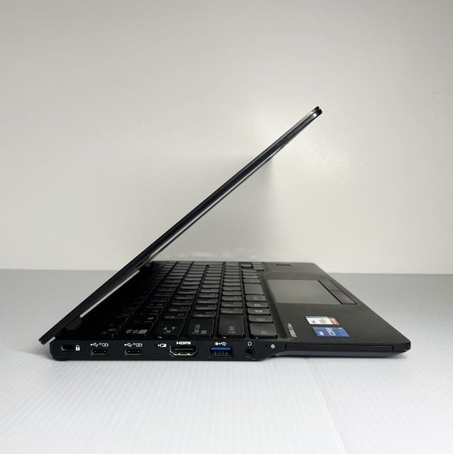 美品レベル】バッテリー良好！外使い最適なWin11の第11世代 富士通