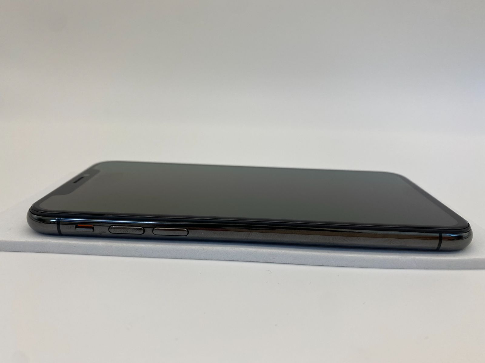 iPhoneXS 64GB スペースグレイ /新品バッテリー/シムフリー/新品