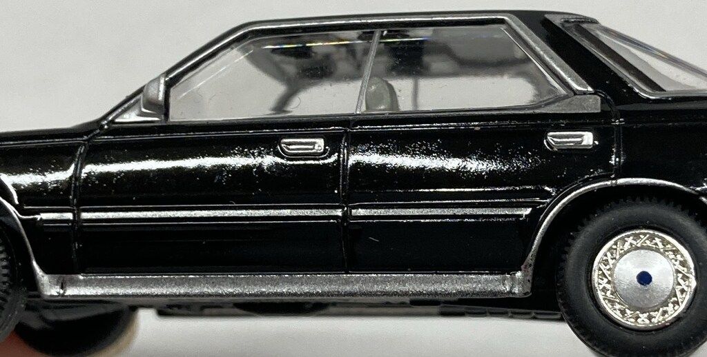 トミーテック TOMICA LIMITED VINTAGE NEO ニッサン グロリア V30