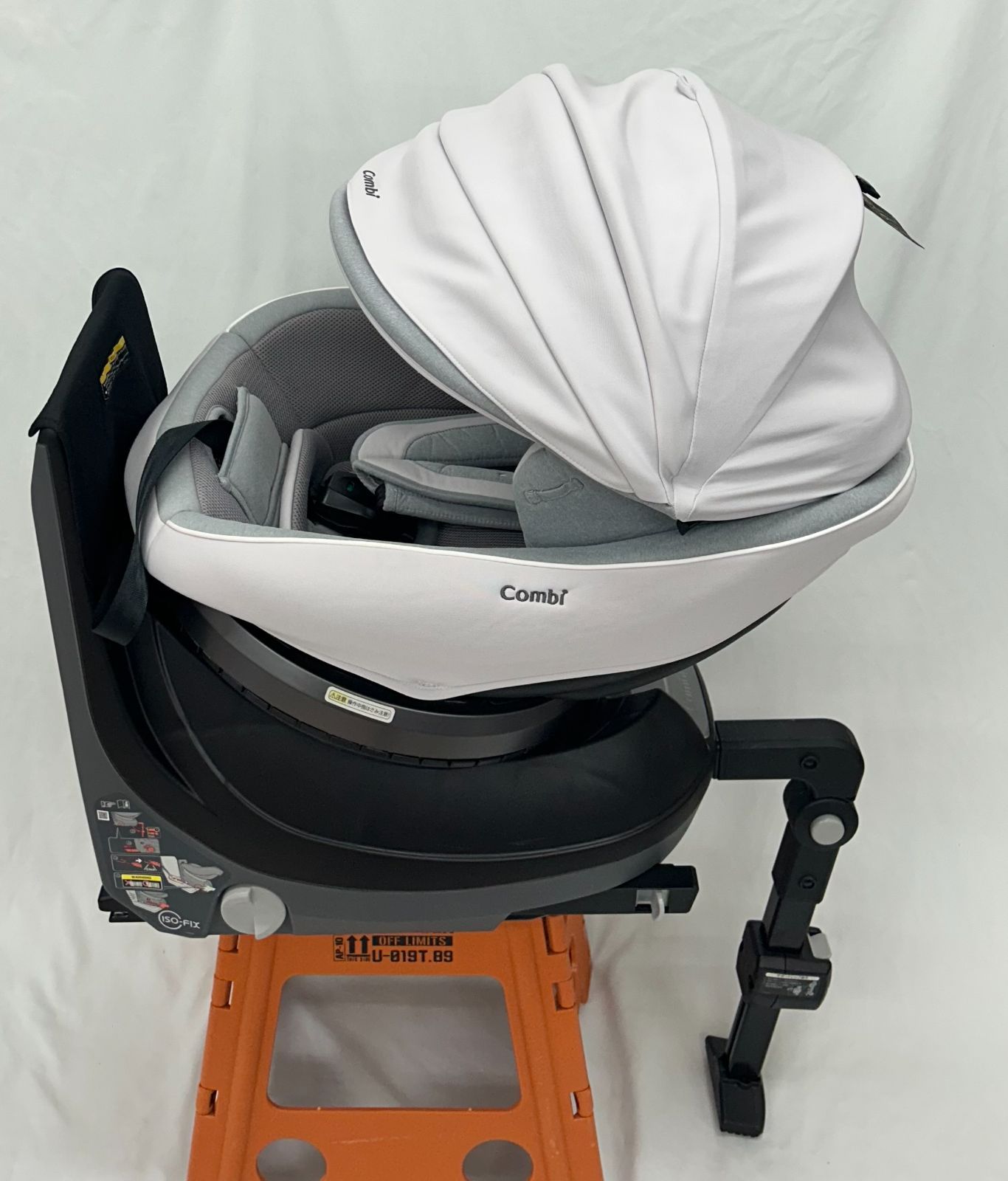 【美品】コンビ　クルムーヴスマート チャイルドシート　ISOFIX JK-800 116893_s.jpg
