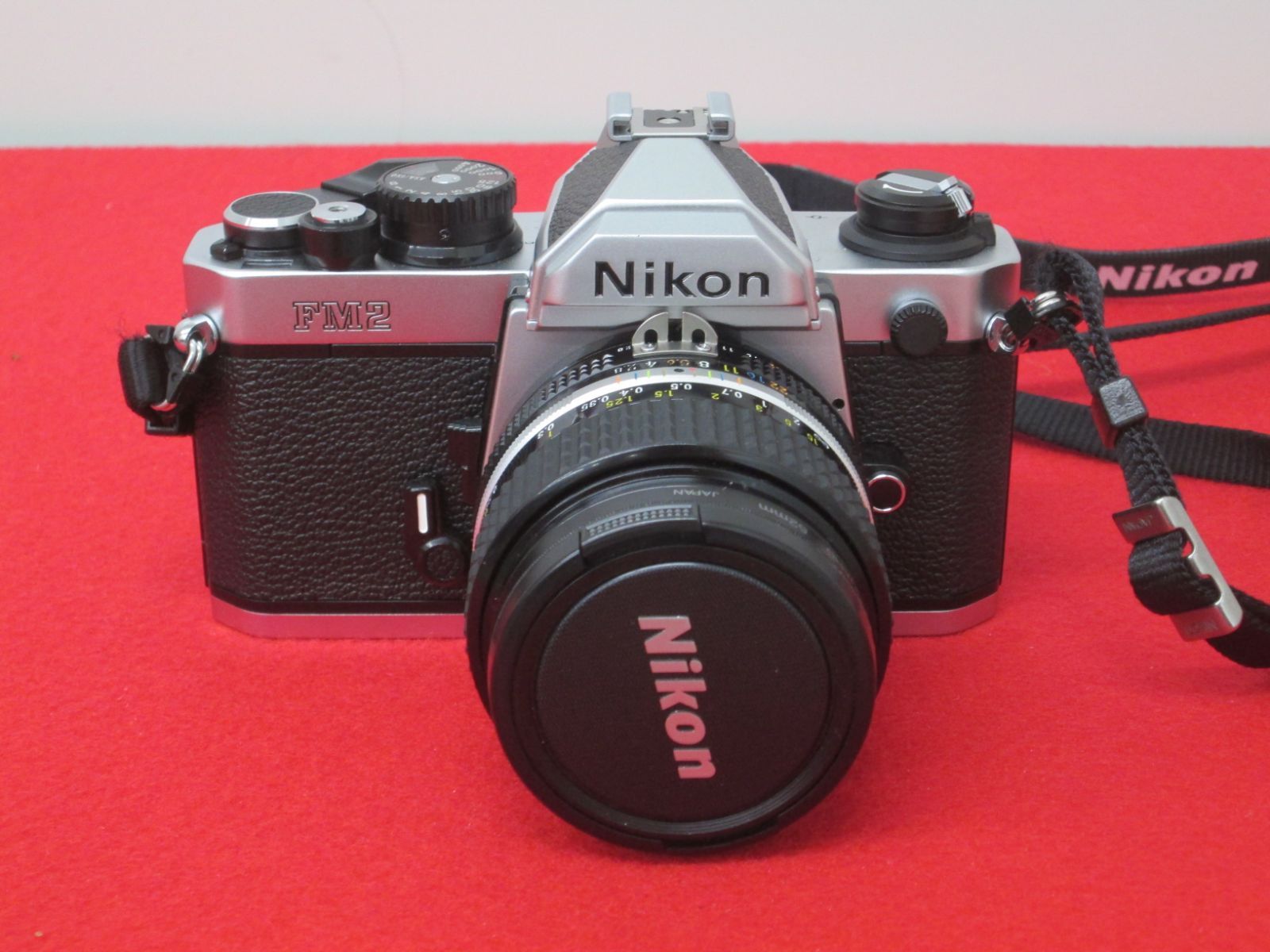 フィルムカメラNikon New FM2・レンズセット【現地引取のみ、配送不可】