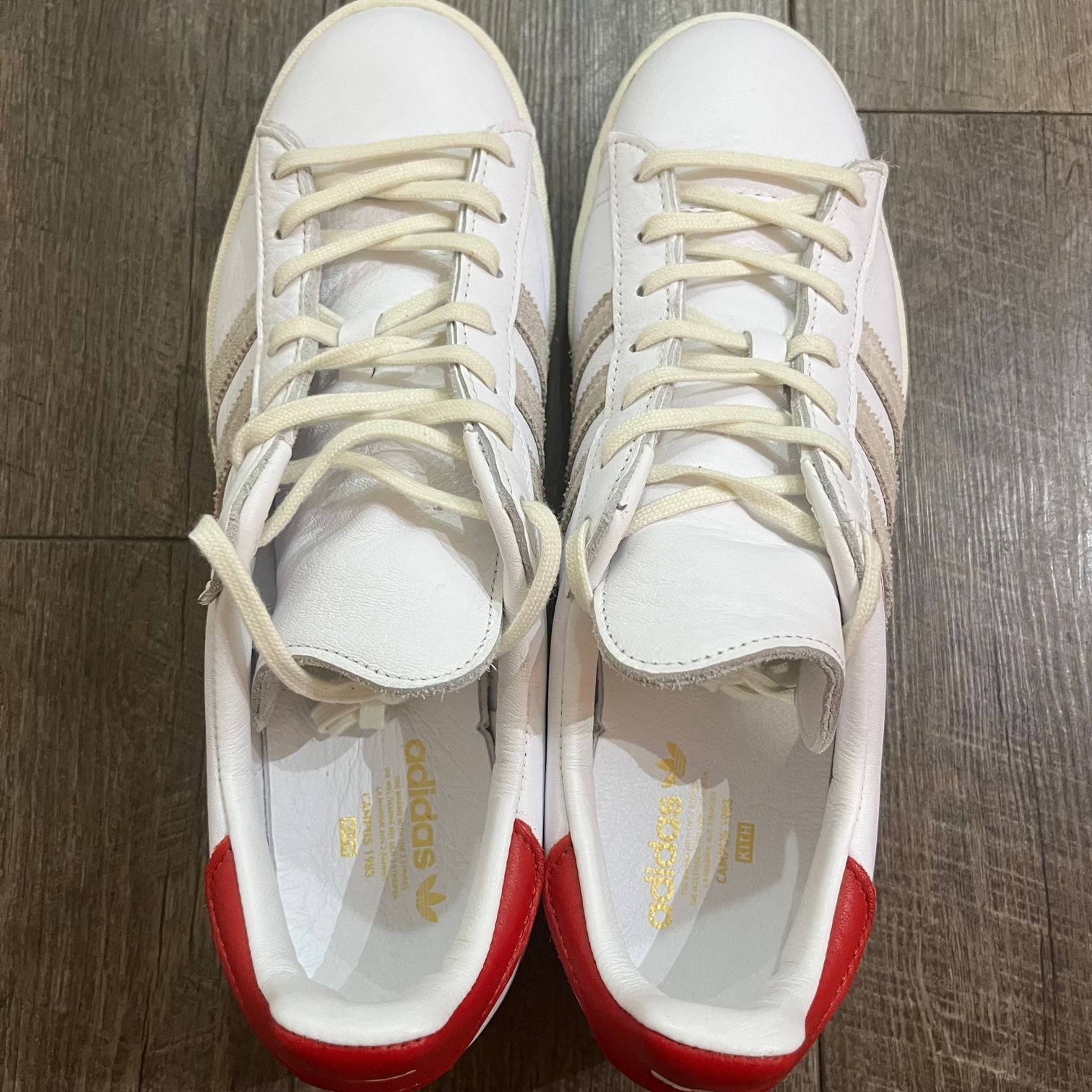 コラボ！完売必至【adidas x KITH】キャンパス 80s スニーカー 国内正規 KITH × adidas Campus 80s White/Red キス
