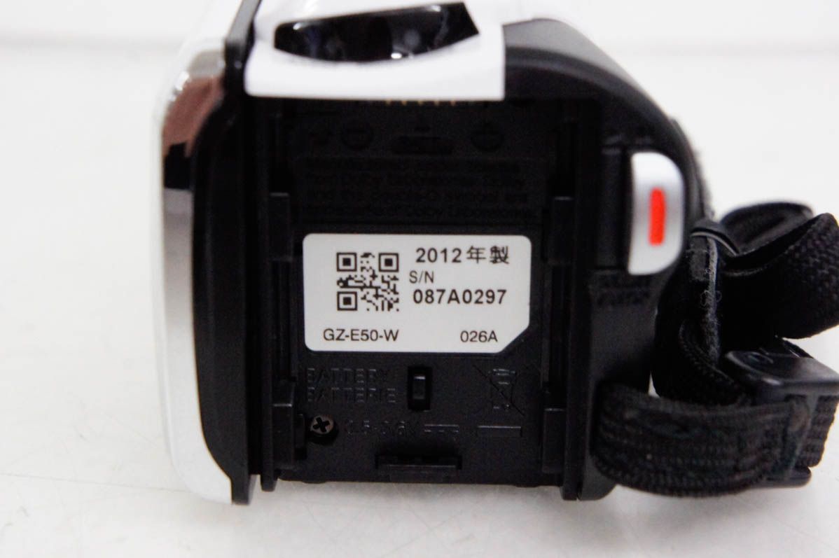 中古】JVC Victorビクター エブリオEverio ビデオカメラ GZ-E50