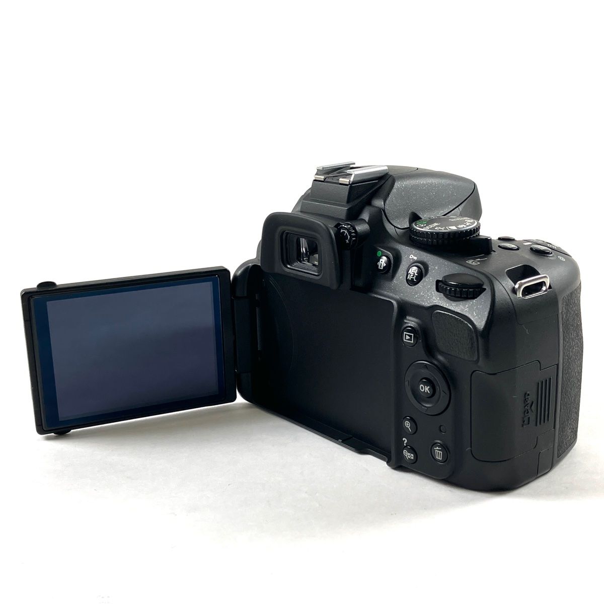 ジャンク品】Nikon D5100 一眼 デジタルカメラ ボディ バッテリー