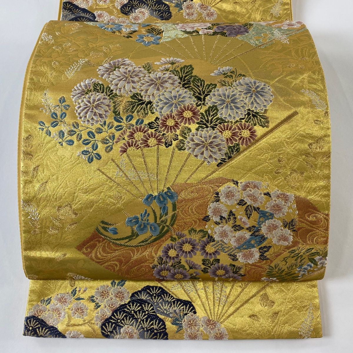 袋帯 美品 秀品 扇 草花 箔 金糸 金色 六通 正絹 【中古