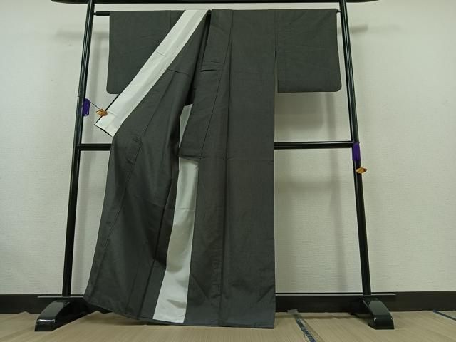 平和屋着物▽上質な紬　単衣　縞　反端付き　正絹　逸品　AABB6217jh 平和屋着物▽上質な紬 単衣 縞 反端付き 正絹 逸品 AABB6217jh - メルカリ