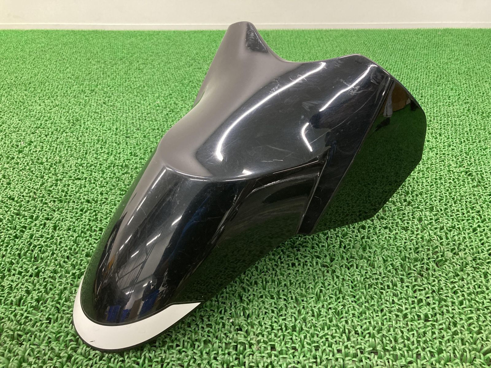 PCX125 フロントフェンダー 黒 K35 ホンダ 純正 中古 バイク 部品 JF56