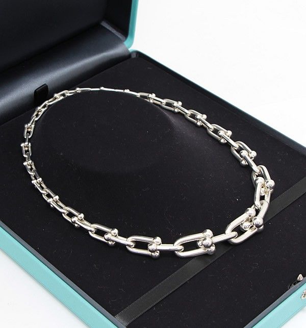 ティファニー Tiffany ハードウェア グラジュエイテッドリンク