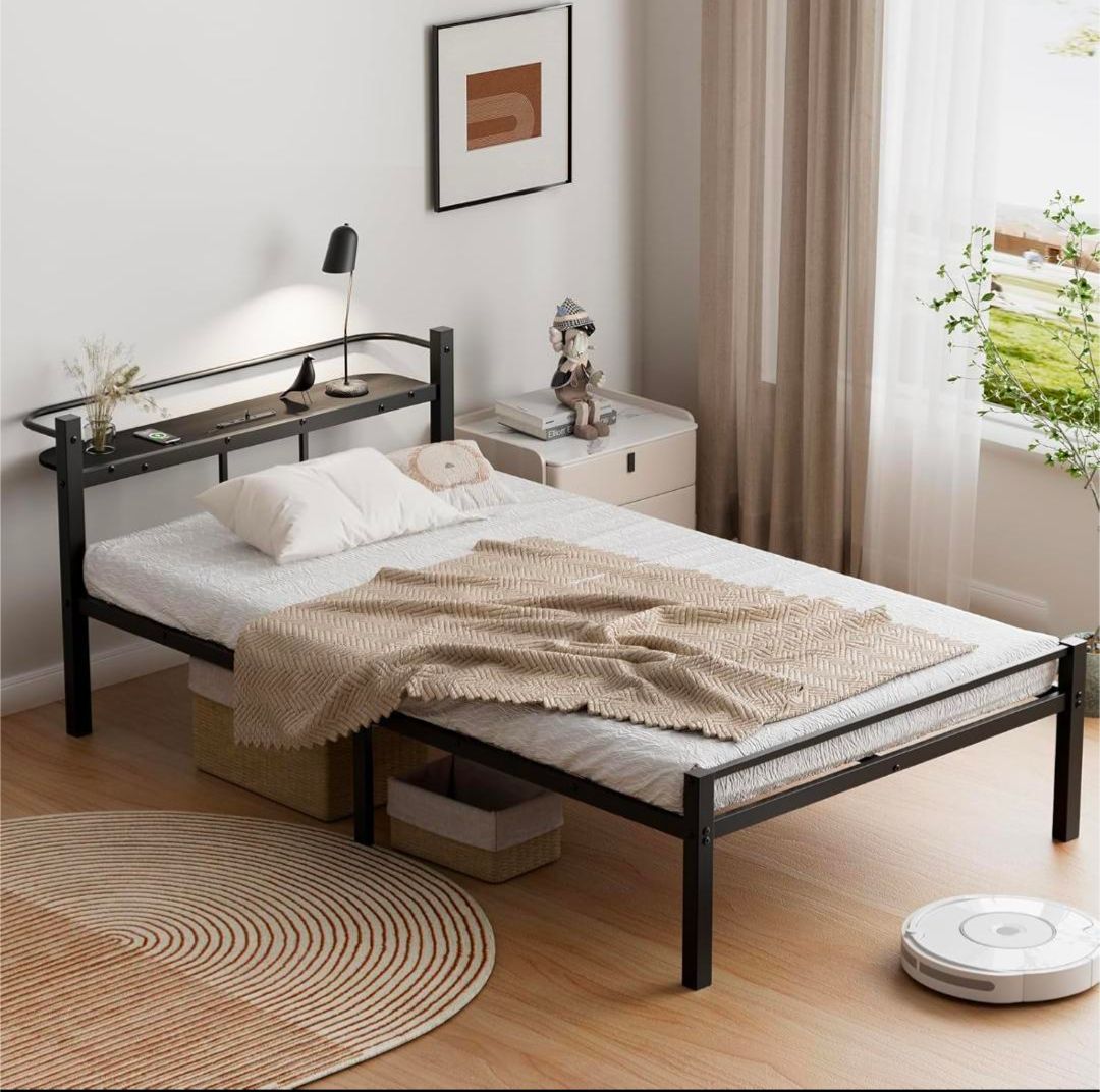 耐荷重300kg 静音設計 ベッドフレーム シングル 宮棚付き 2口コンセント USB Type-C パイプベッド 通気性 床下収納31cm 頑丈 組立簡単 フレーム ベッド ブラック おしゃれ 一人暮らし