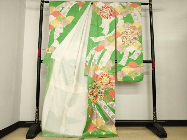 平和屋着物▽豪華振袖・長襦袢(無双仕立て)セット 駒刺繍 舞花文