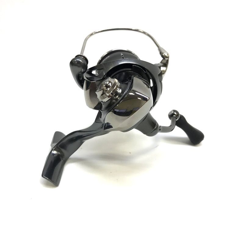 ダイワ スピニングリール 24 ルビアス SF2000SS-H +3BB ダイワ スピニングリール 24ルビアス SF2000SS-H【即日発送