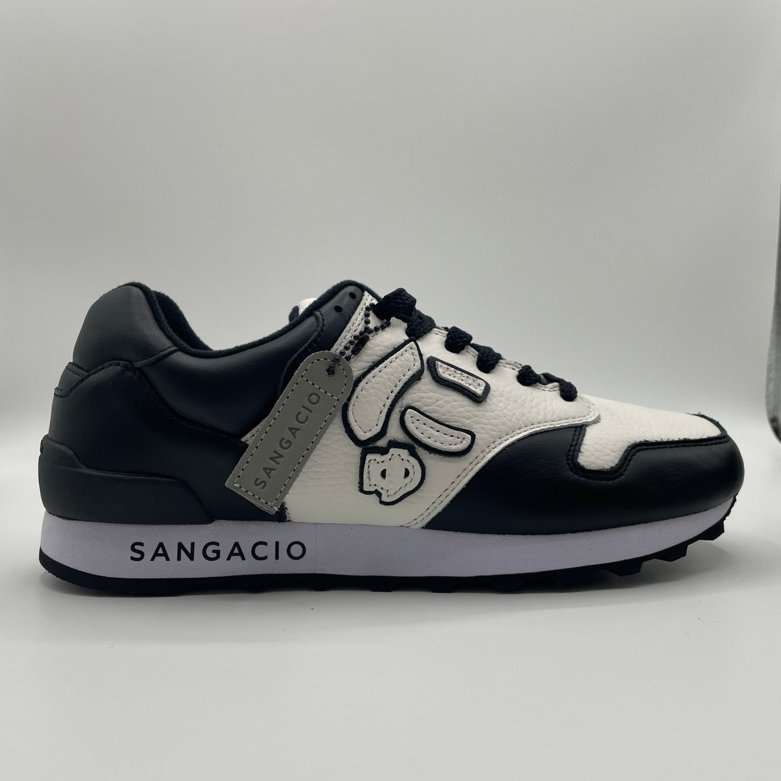 SANGACIO にゅ スニーカー ホワイト/ブラック メンズ ファッション