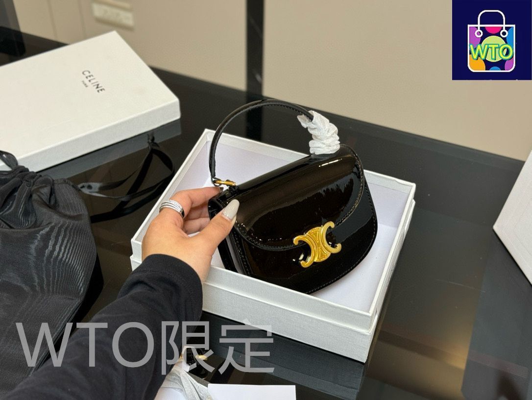 セリーヌ ミニ ブザス ブザス CELINE(セリーヌ) ショルダーバッグ・ポシェット