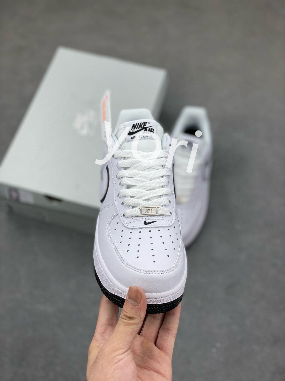 新品 NIKE ナイキ スニーカー エアフォース NIke Air Force 1 Low スニーカー メンズ レディース ローカット 男女兼用 並行輸入品