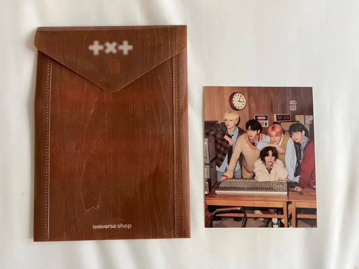 TXT デコキット 内容品セット ニュース ｜ TOMORROW X TOGETHER JAPAN OFFICIAL SITE