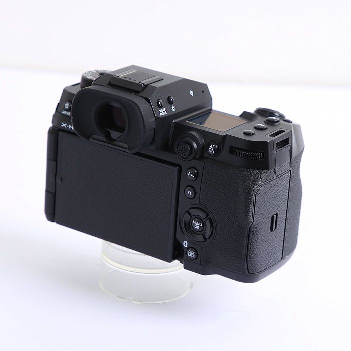 フジ X-H2