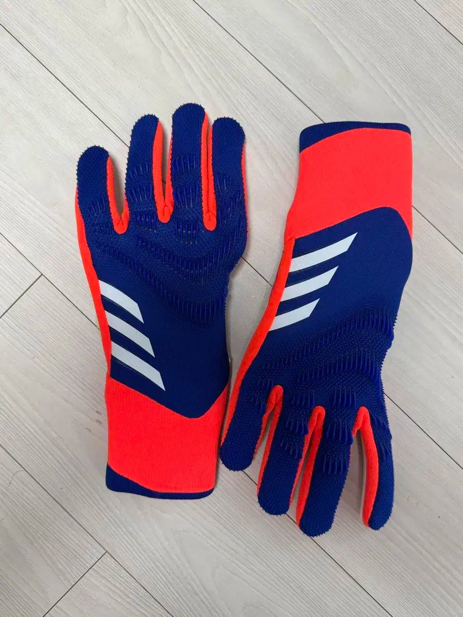 マフラー adidas アディダス プレデター プロモーション キーパーグローブ