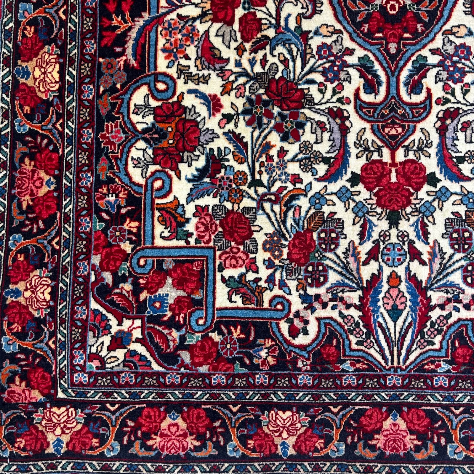 ペルシャ絨毯　ラグ 赤と青の模様 Amazon｜ペルシャ風 ラグ 赤 花柄6 レッド ネイビー 青 紺 豪華