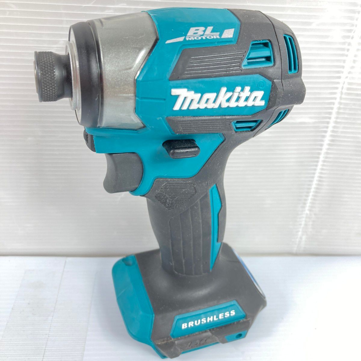 ＊＊MAKITA マキタ 18V 充電式インパクトドライバ バッテリ1個付属 PSEマークあり TD173D ブルー