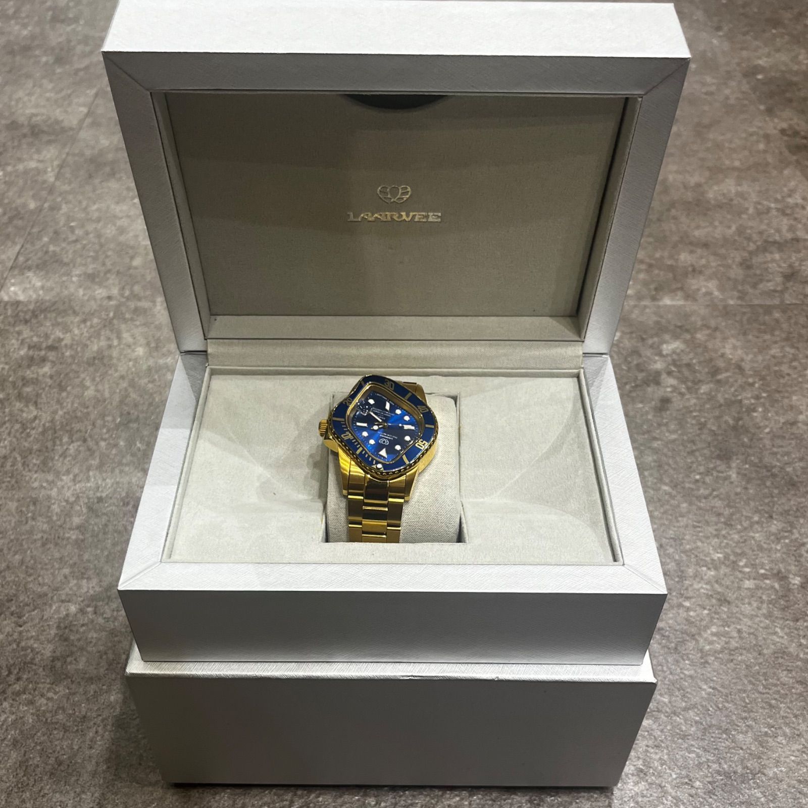 LAARVEE Gold Blue PEA001 ラーヴィー ゴールド ブルー 腕時計 PEA001