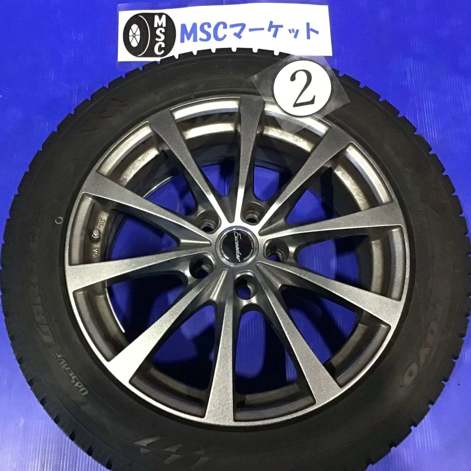 中古】 17インチ スタッドレスタイヤ・アルミホイール 215/55R17