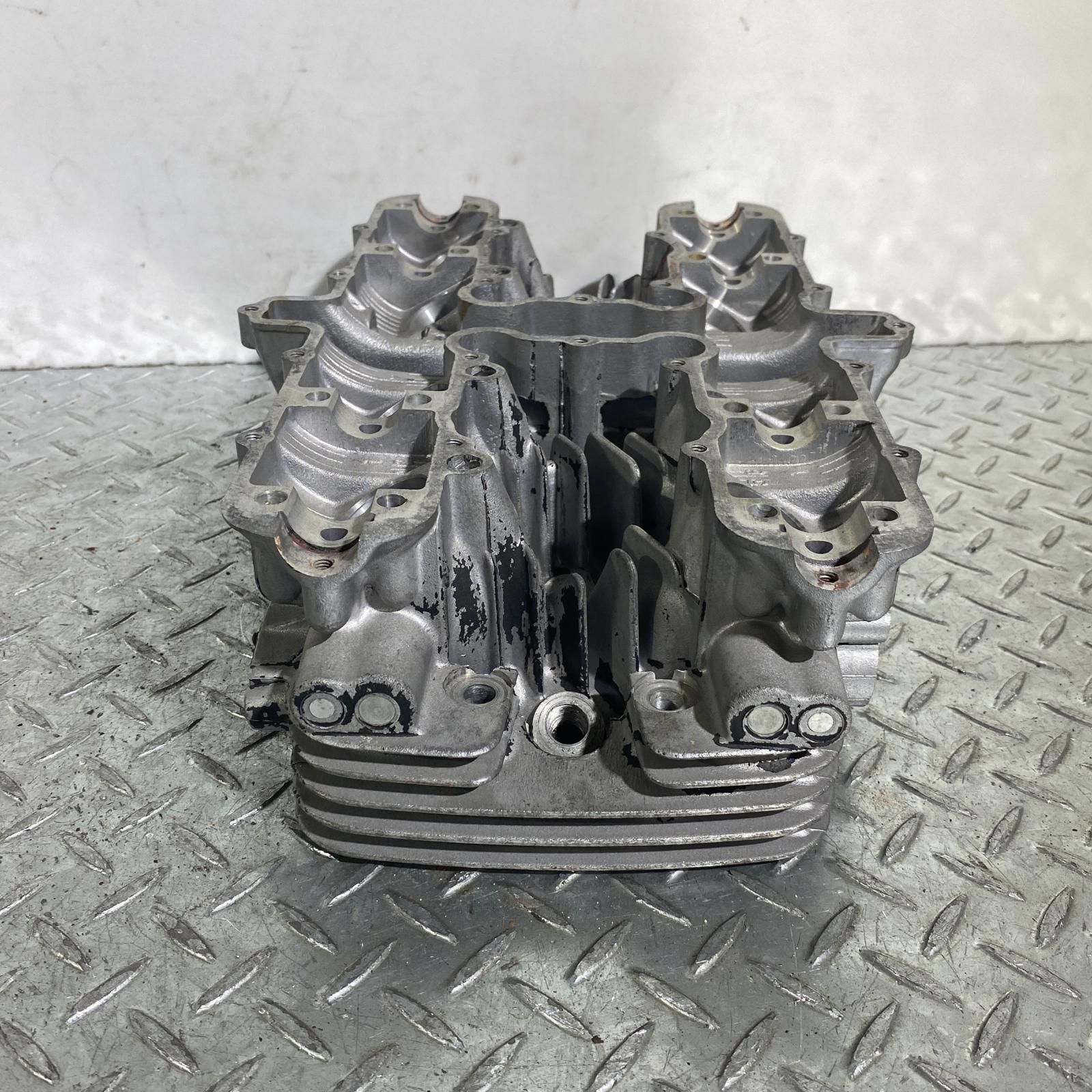 KAWASAKI Z400FX/Z400J シリンダーヘッド カワサキ [M-250527-60] KAWASAKI Z400FX/Z400J シリンダーヘッド カワサキ - メルカリ