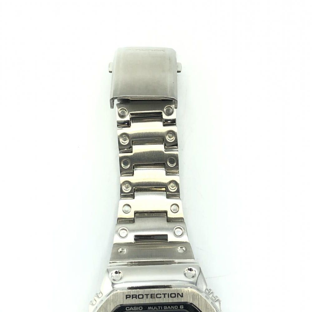 【中古】GW-M5610＋シルバーメタル外装カスタム品【社外パーツ】 中古】GW-M5610＋シルバーメタル外装カスタム品【社外パーツ】