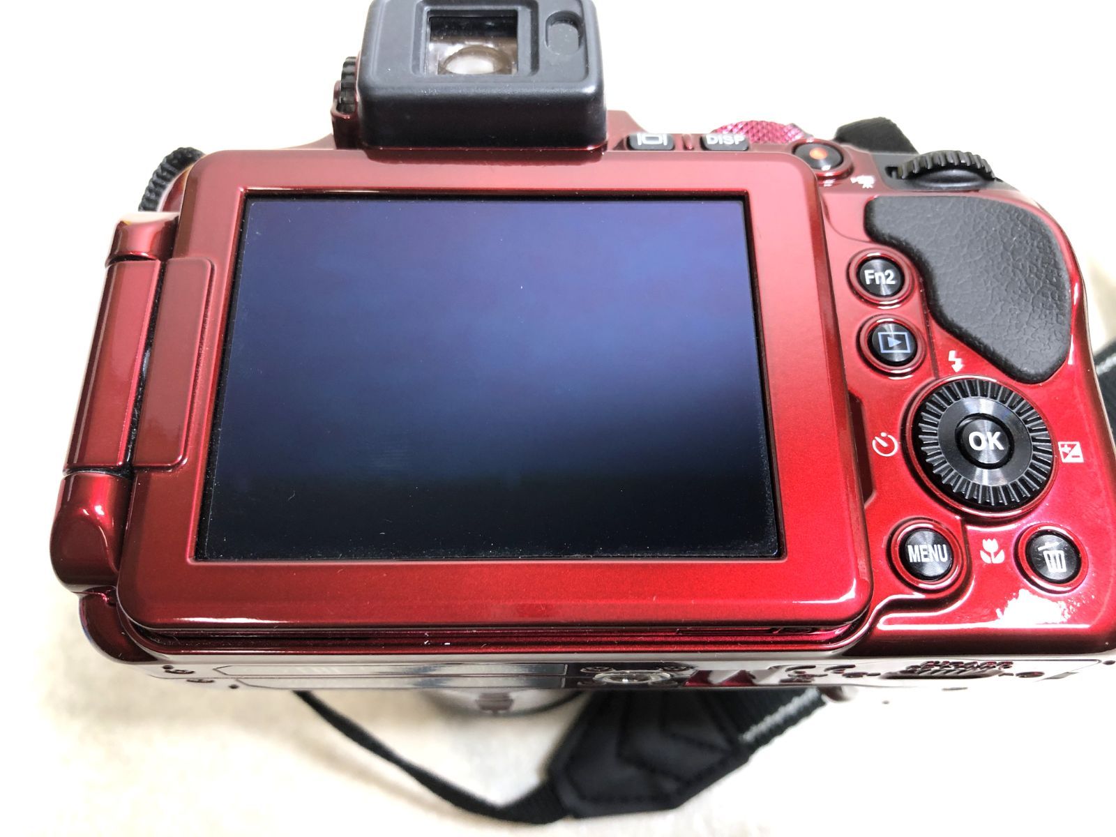 Nikon COOLPIX B700 赤　カメラケース付き COOLPIX ニコン Nikon B700 クールピクス レッド コンパクト