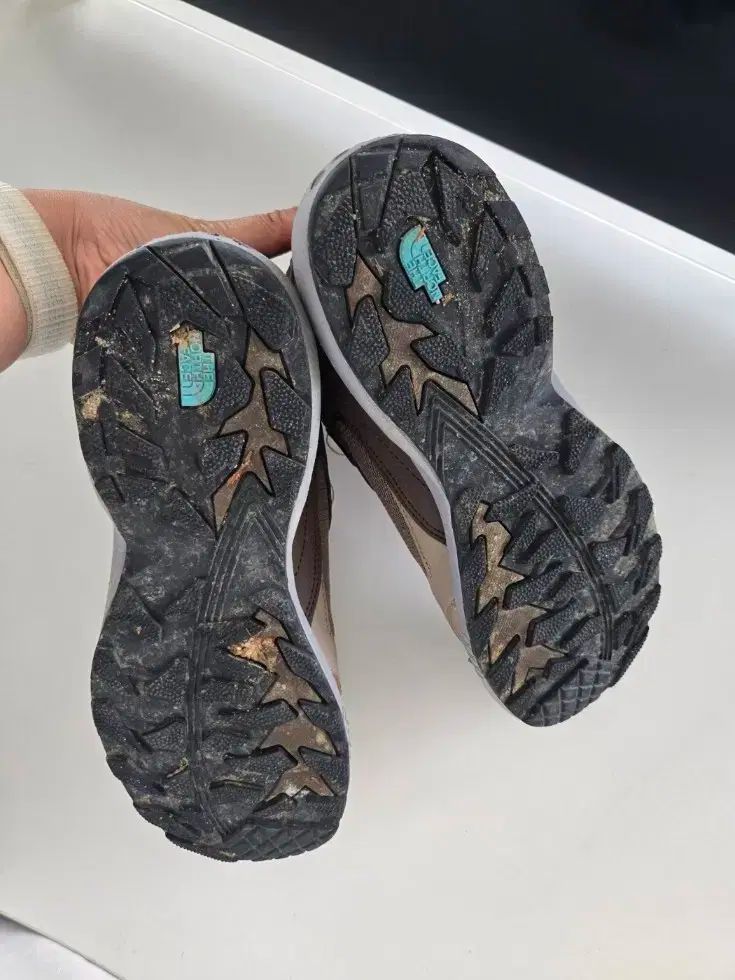 ゴアテックス 登山靴