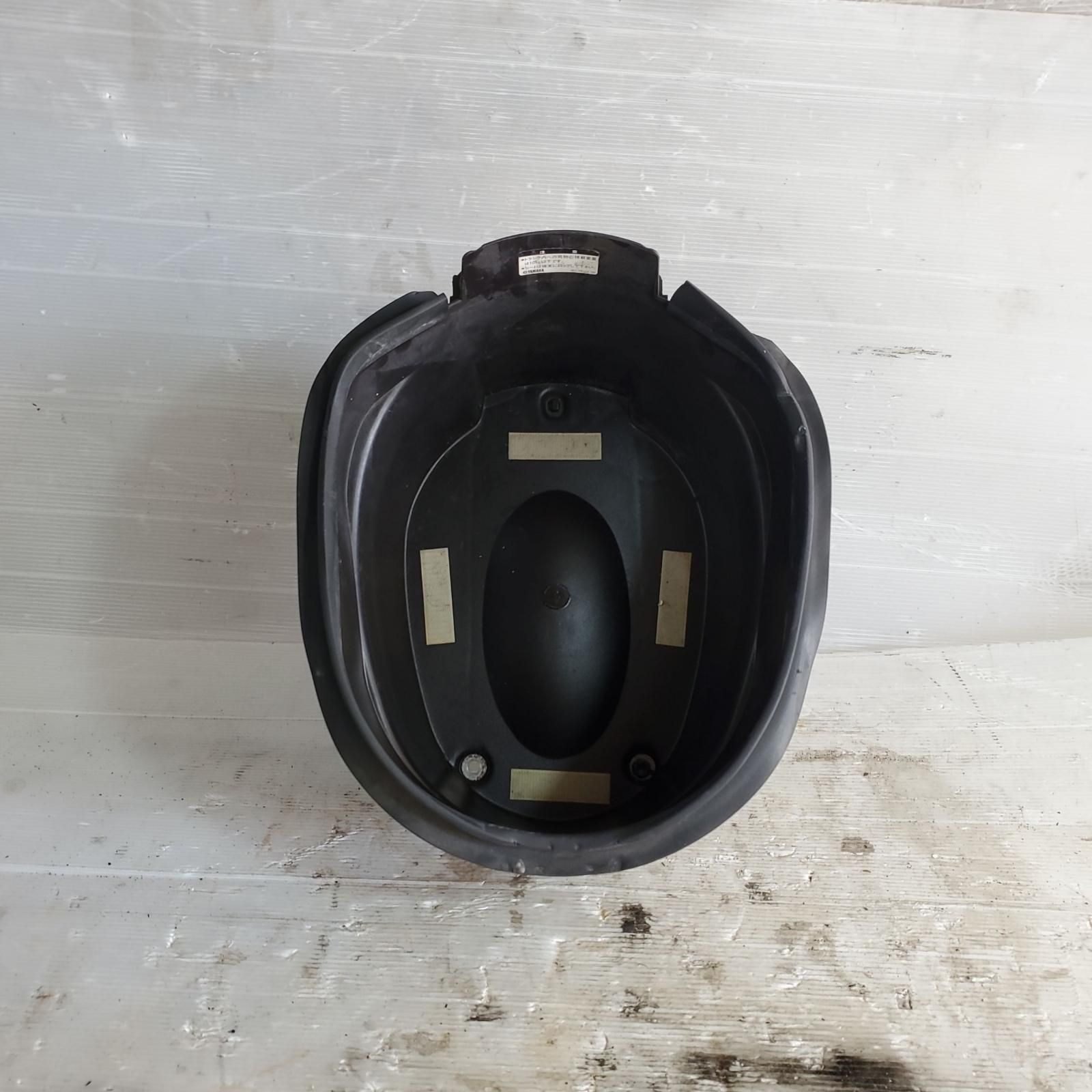 YAMAHA チャンプ50 3FC メットインボックス ヤマハ ヤマハ・チャンプCX