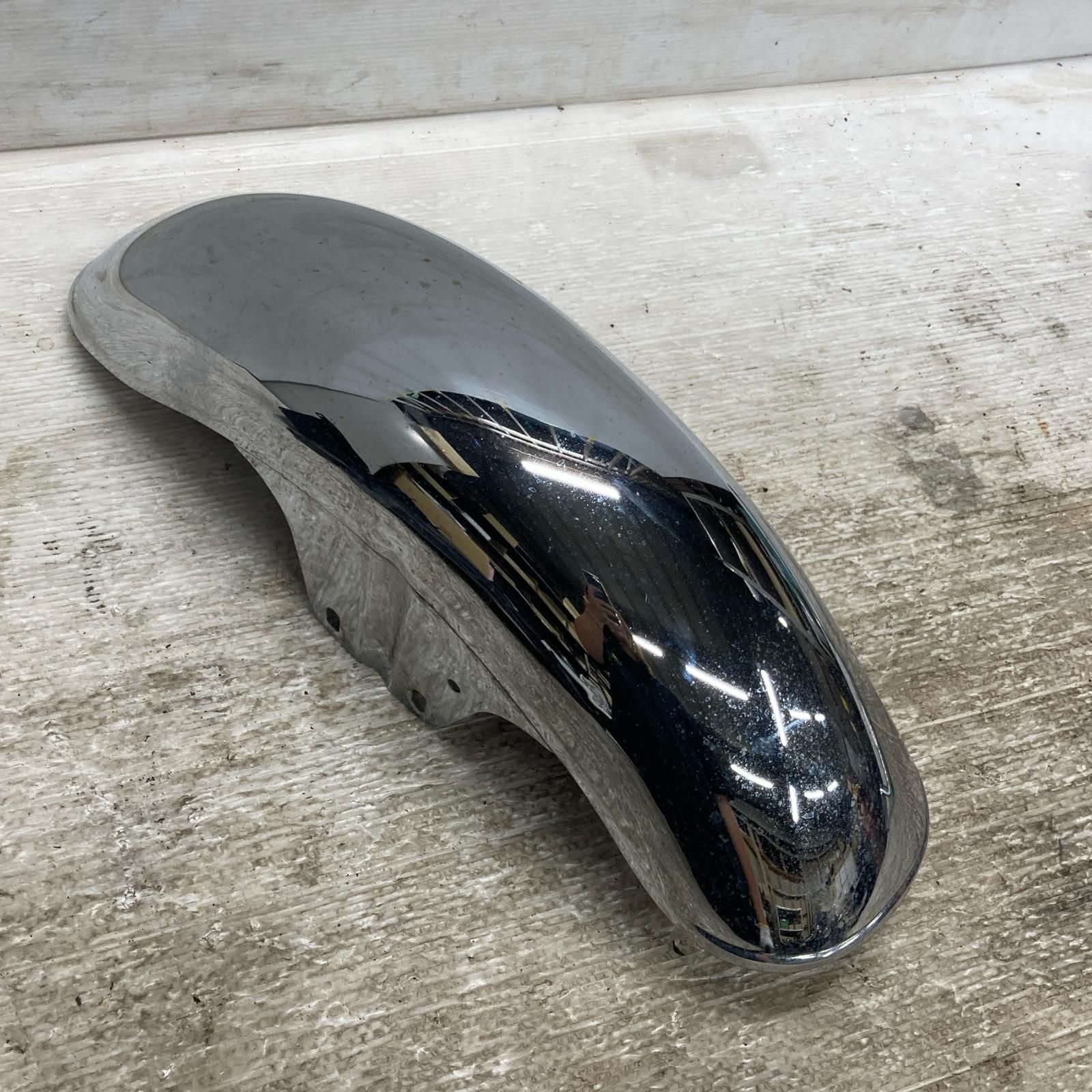 ZRT10A フロントフェンダー