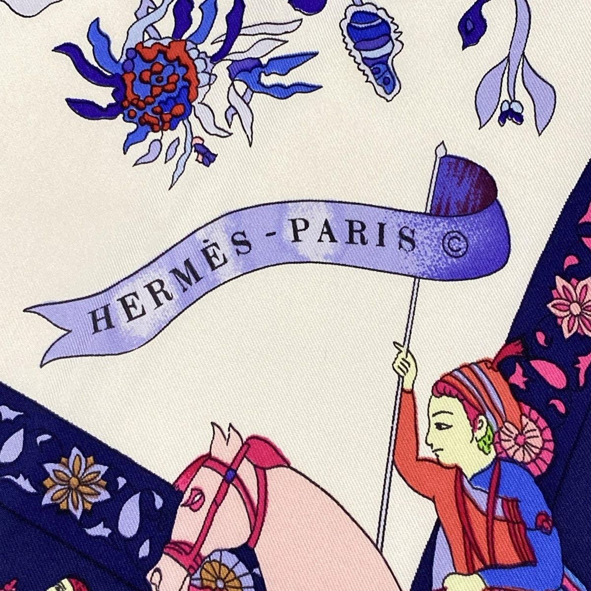 HERMES(エルメス) スカーフ カレ90 ネイビー×アイボリー×マルチ  