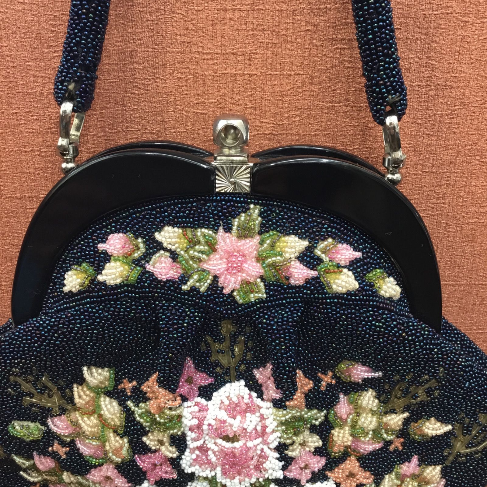 豪華 🔴 総柄 ビーズ刺繍バッグ ／ 昭和レトロ 希少🔷 ビーズ