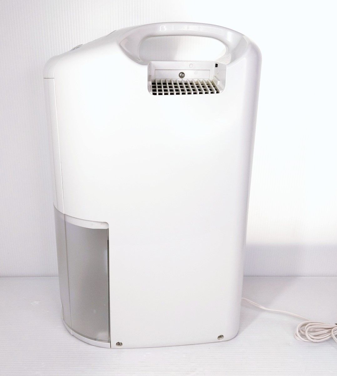 CORONA 除湿機(新古品) コロナ 衣類乾燥除湿機 CD-P6315(W) 2017年式