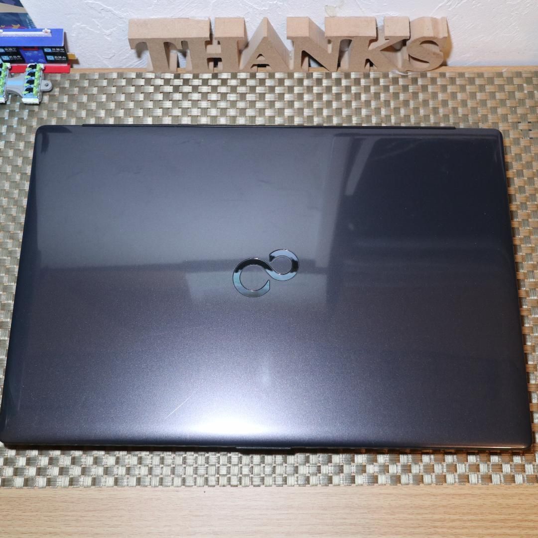 Win11公式対応10世代i3|メ8G|SSD|DVD|無線|カメラ|HDMI