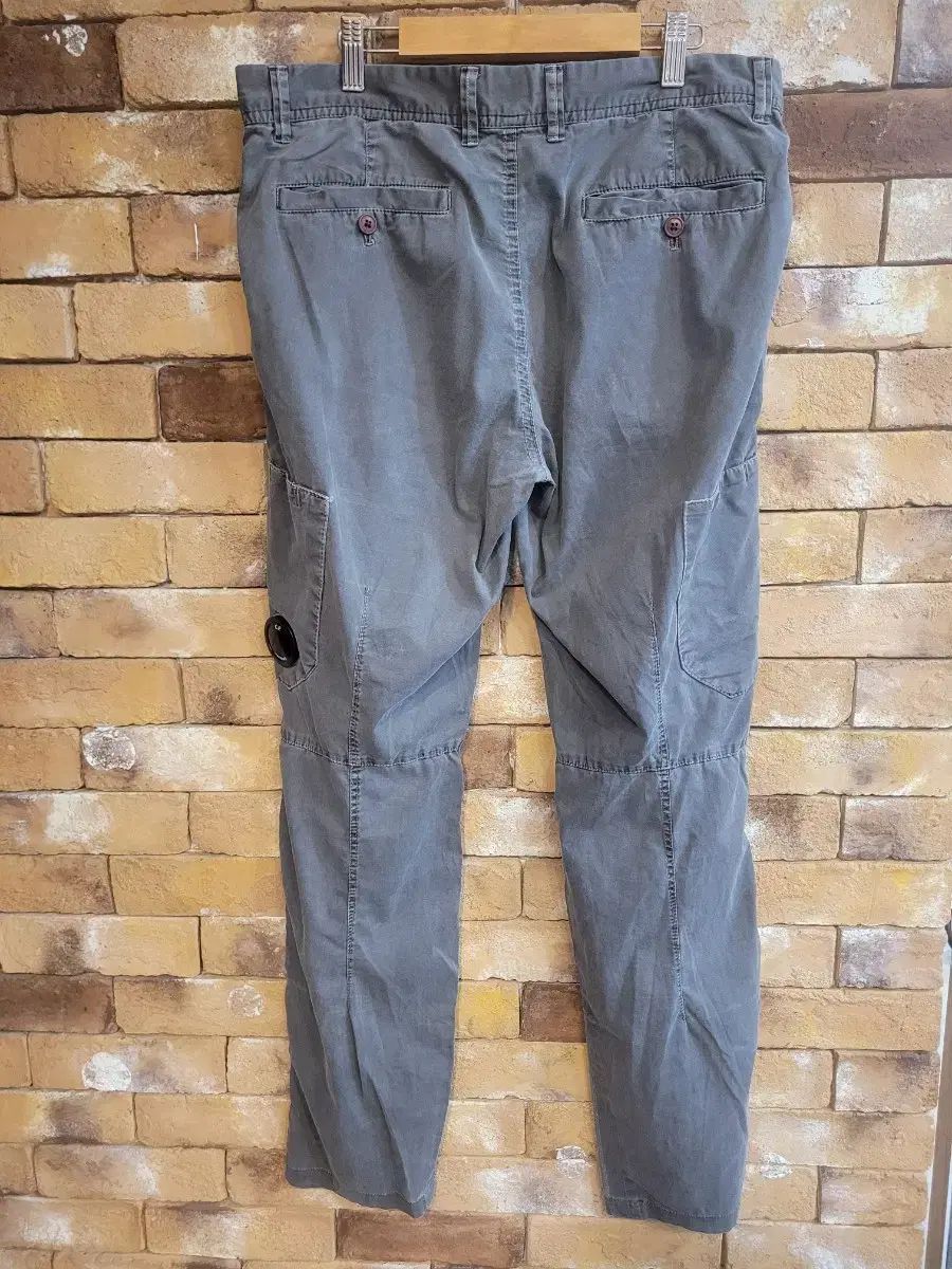 C P Company メンズ カーゴ パンツ 32 サイズ