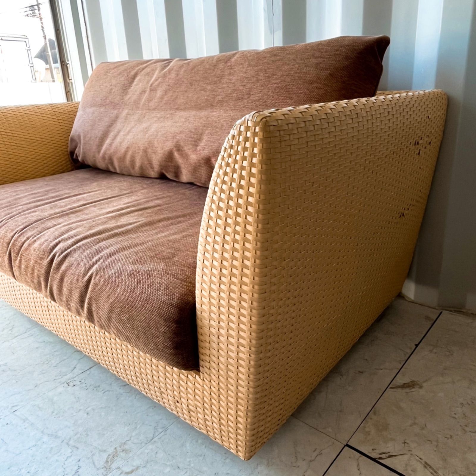 取付無料！アルフレックス Aソファ ホリデイズ水牛革ブラウン