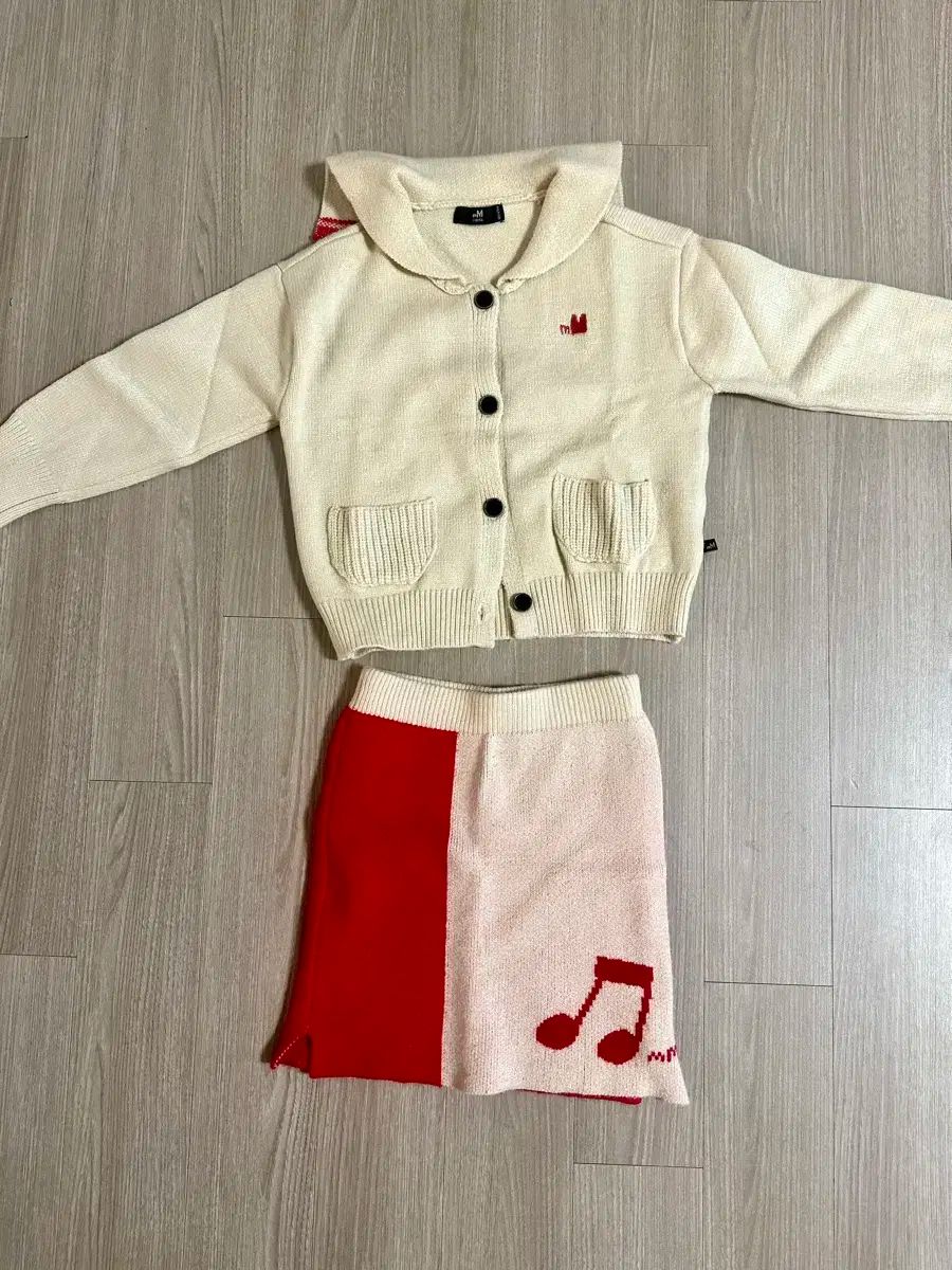 離乳する ニット スカート セット Moimoln(モイモルン) 110 サイズ