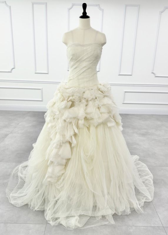 VERA WANG（ヴェラウォン） 2段ロングベール VWCLS／アイボリー Vera Wang Carol +2段ヴェール（VWCLS） - メルカリ