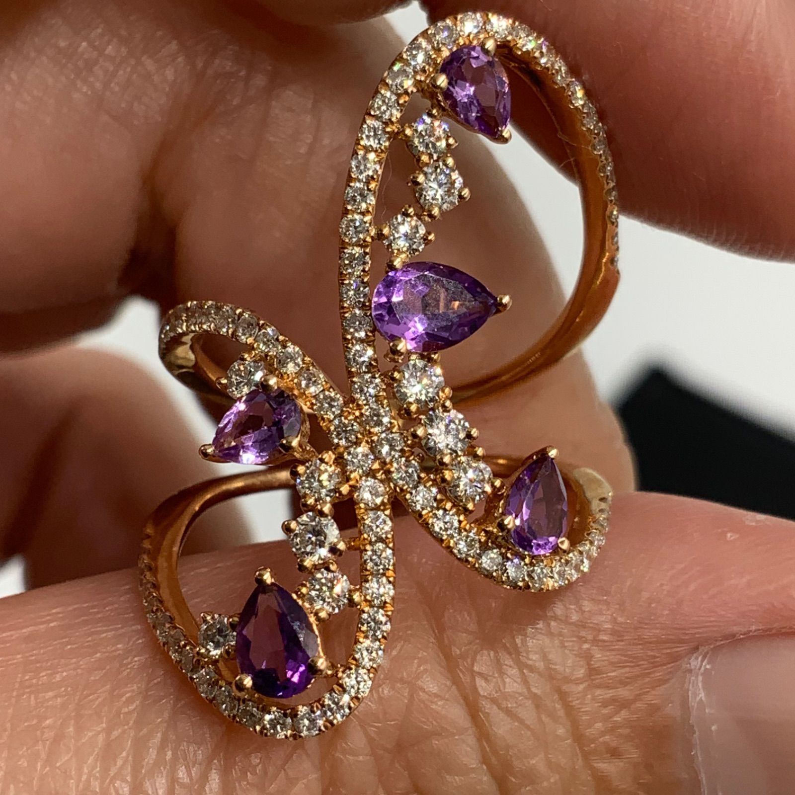 最高級アメジスト 大粒2.44ct K18YG リング8号 最高級アメジスト 大粒2.44ct K18YG リング8号 - メルカリ