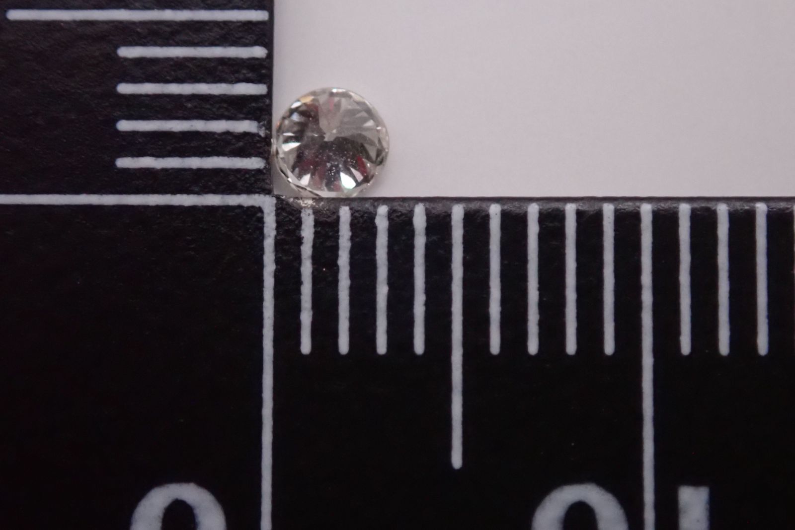 約3×3mm