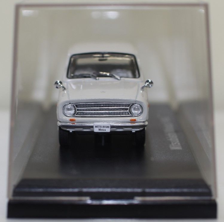 USED 難有 1/43 国産名車コレクション 三菱 ミニカ（1962