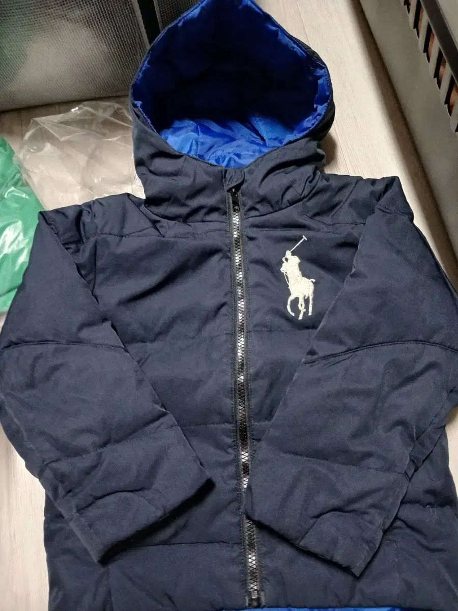 ラルフローレンキッズジャケット 120㎝ ポロラルフローレン ダウン