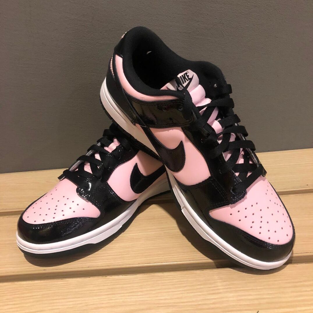 NIKE WMNS DUNK LOW ESSENTIAL BLACK PATENT LEATHER ナイキ ウィメンズ ダンク ロー エッセンシャル  ブラック パテント レザー DJ9955-600 - メルカリ