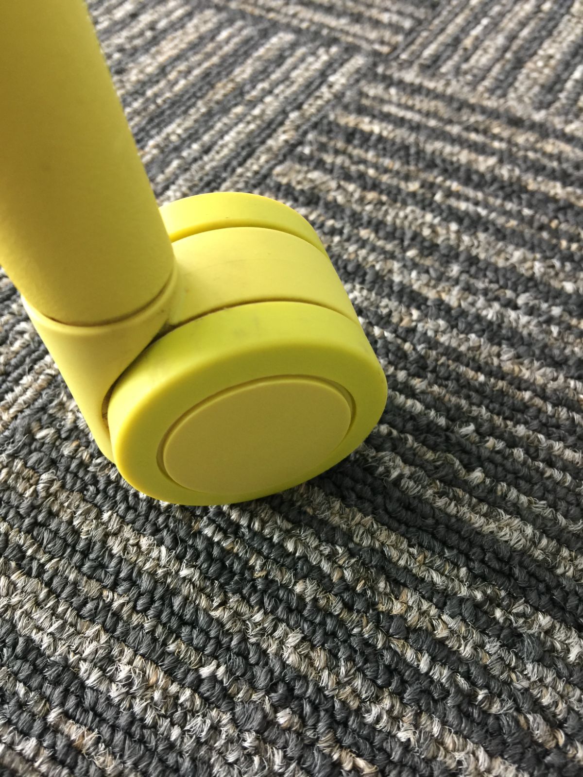 ネスティングチェア